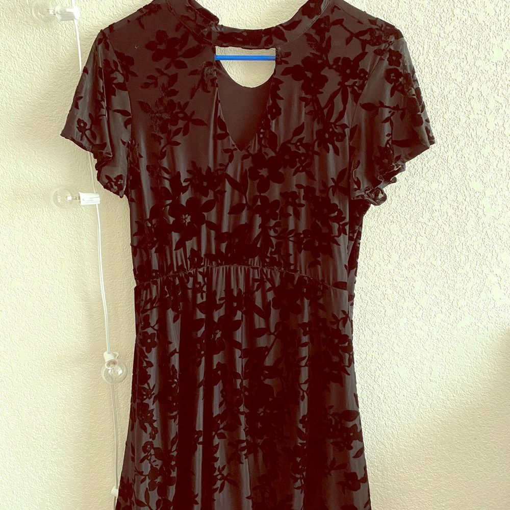 Black flowery dress
